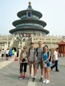 Avis Famille Hertz Chine