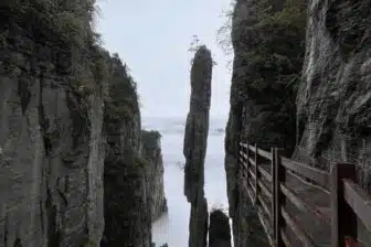 Enshi, Secret Kingdom – Canyons, Gorges & Tujia Culture
