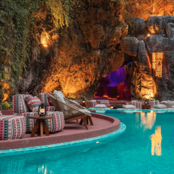 Zhangjiajie Qishi Li Cave Homestay